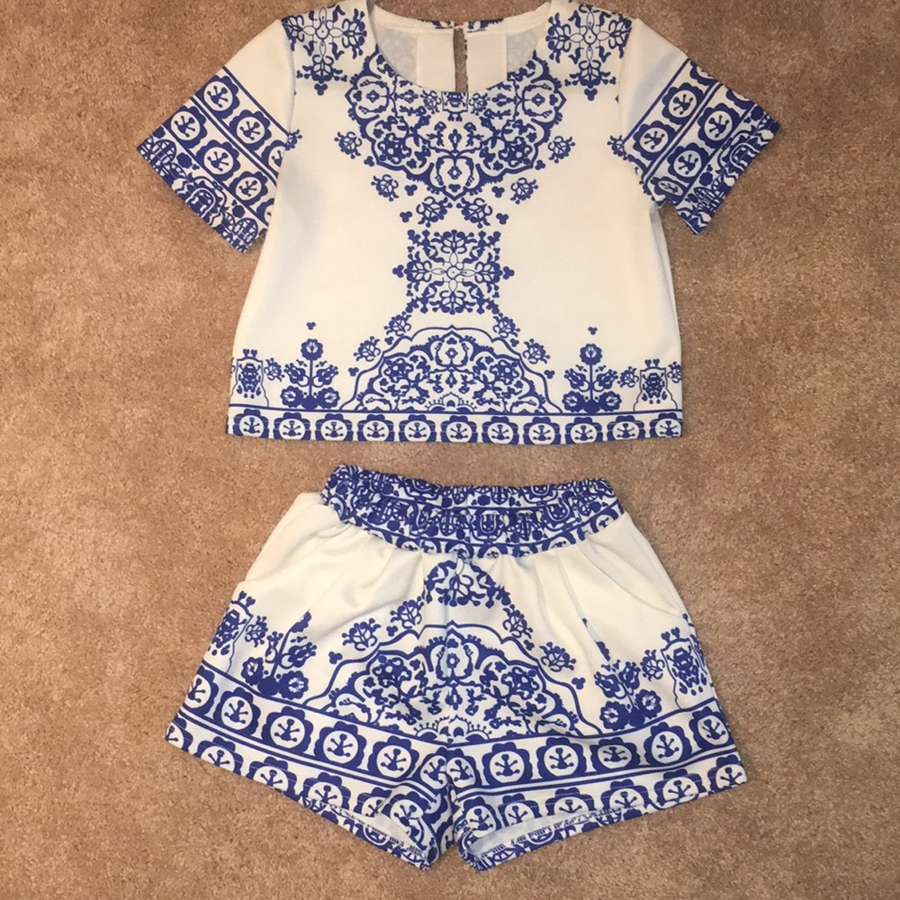 2 piece matching set